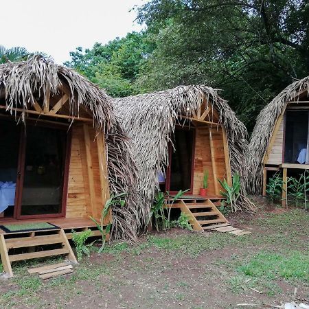 Bodhi Santa Catalina Hostel Exterior foto