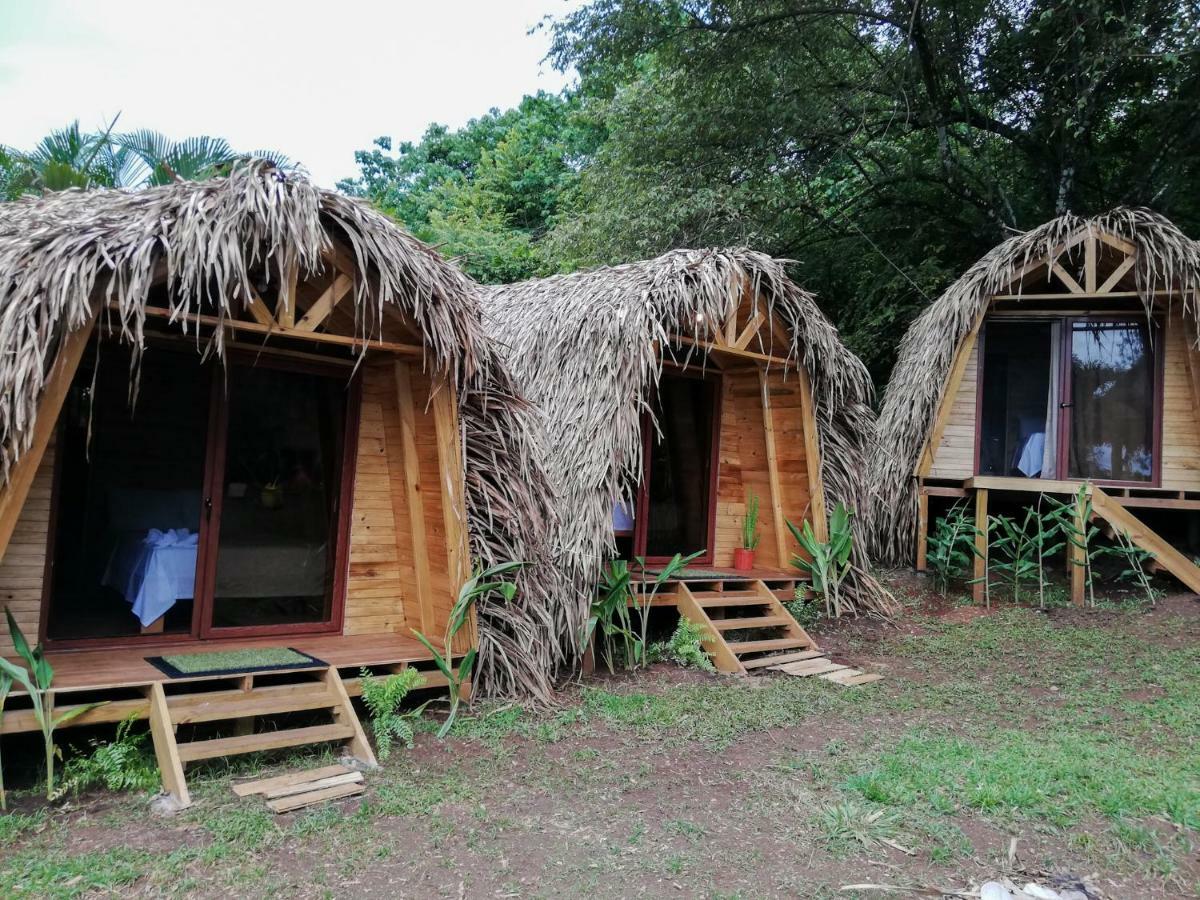 Bodhi Santa Catalina Hostel Exterior foto